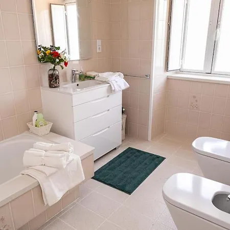 Alola Semesterbostad Lousame